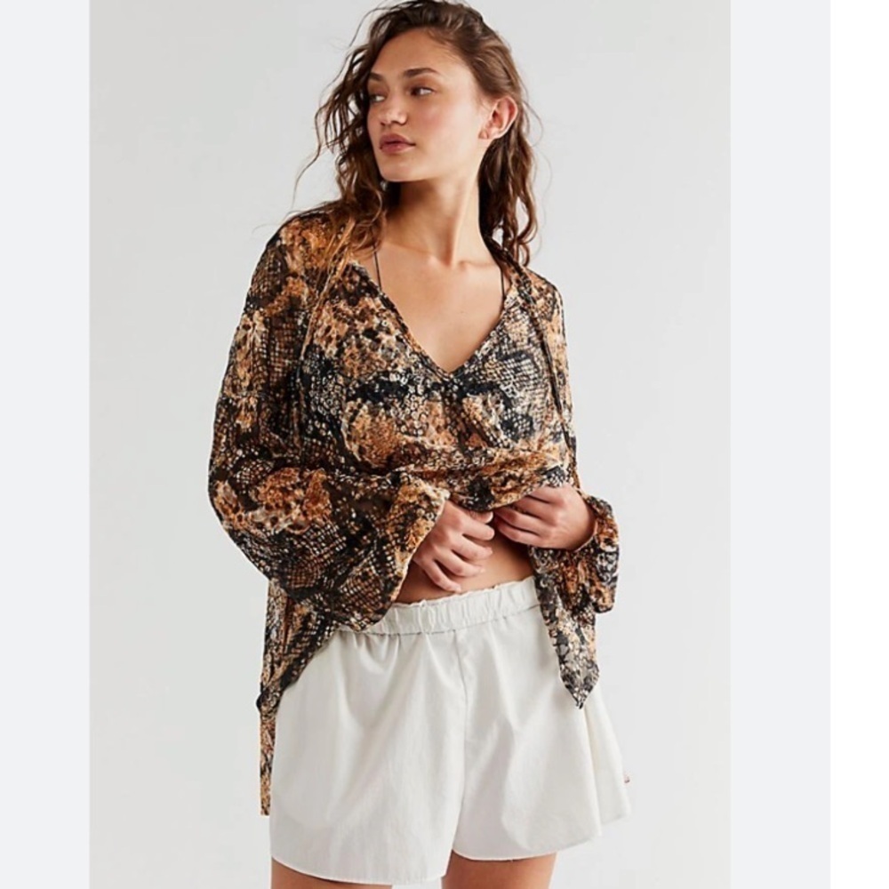 Free People Out For The Night Snake Print Sheer Blouse Oversized Boho Revolve XS - Picture 3 of 13